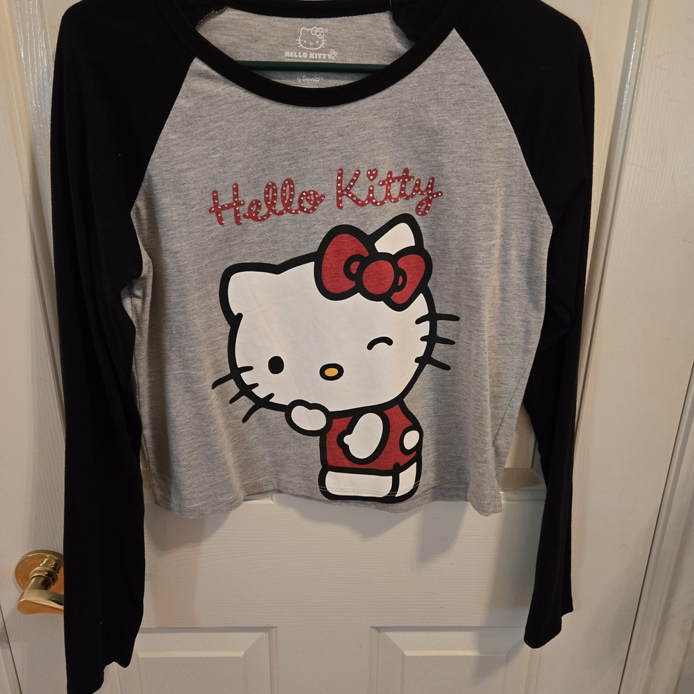 Aeropostale Black and Gray Hello Kitty Crop Top